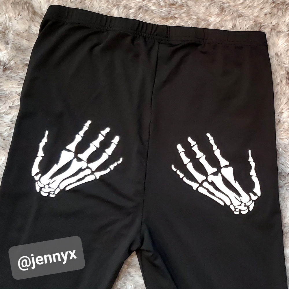 Skeleton Hand Booty Leggings Halloween